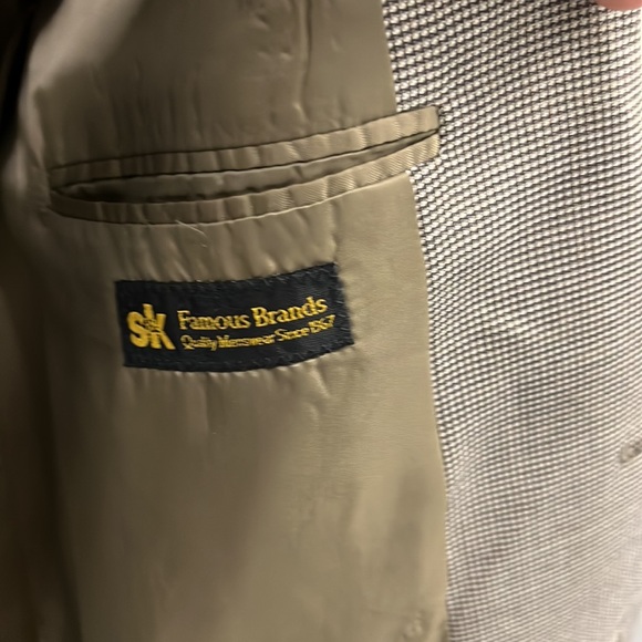 Kilburne & Finch Fine Clothiers Mens Blazer/suit coat 48 R - Picture 4 of 9